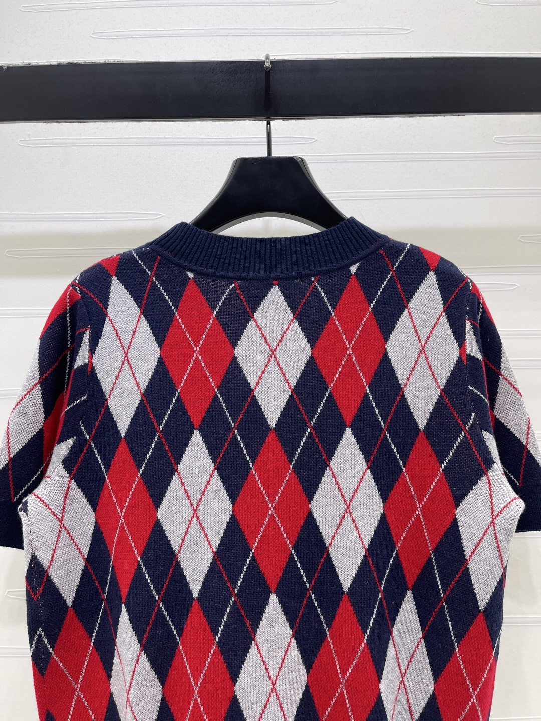 Women's short sleeves